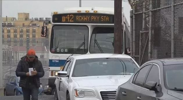 commuters-b42-bus-never-runs-on-schedule