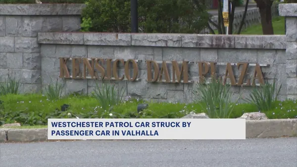 Police: Westchester patrol car struck by vehicle in Valhalla