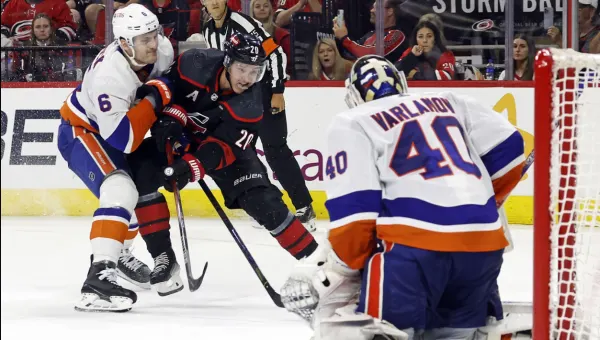 Andersen, Noesen help Hurricanes push past Islanders 3-1 to open 1st-round NHL playoff series