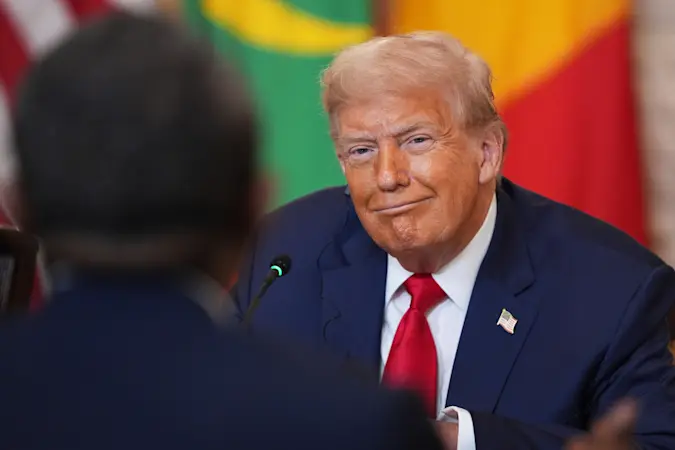 Story image: Federal judge to pause Trump’s birthright citizenship order