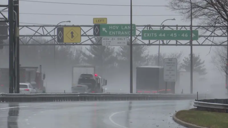 Story image: Recent study shows LI drivers spend nearly 100 hours per year sitting in congested traffic