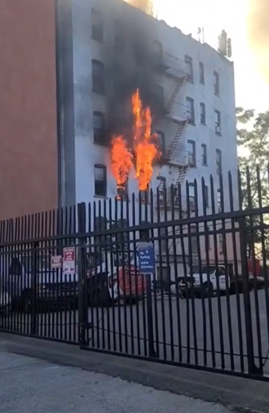 Six people, including 2 firefighters, injured in West Farms fire 