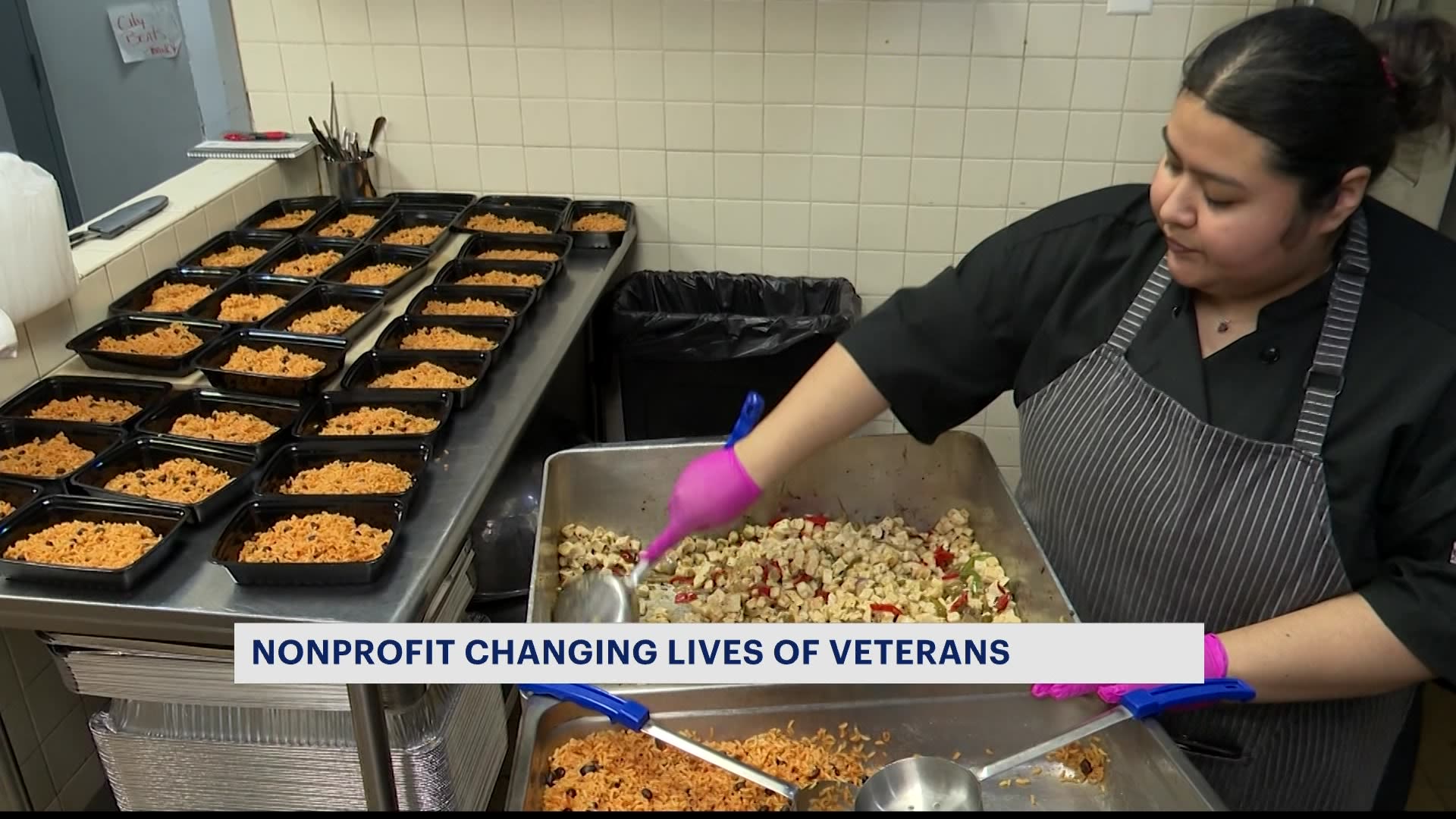 纽约非营利组织项目教退役军人烹饪技能