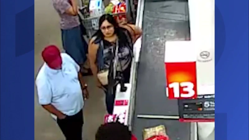 Story image: Police: 2 suspects wanted for attempting to use stolen credit card in Islandia