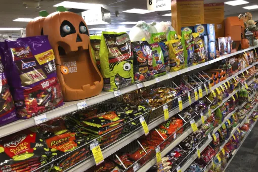 Consider these 9 Halloween candy safety precautions before going trick-or-treating