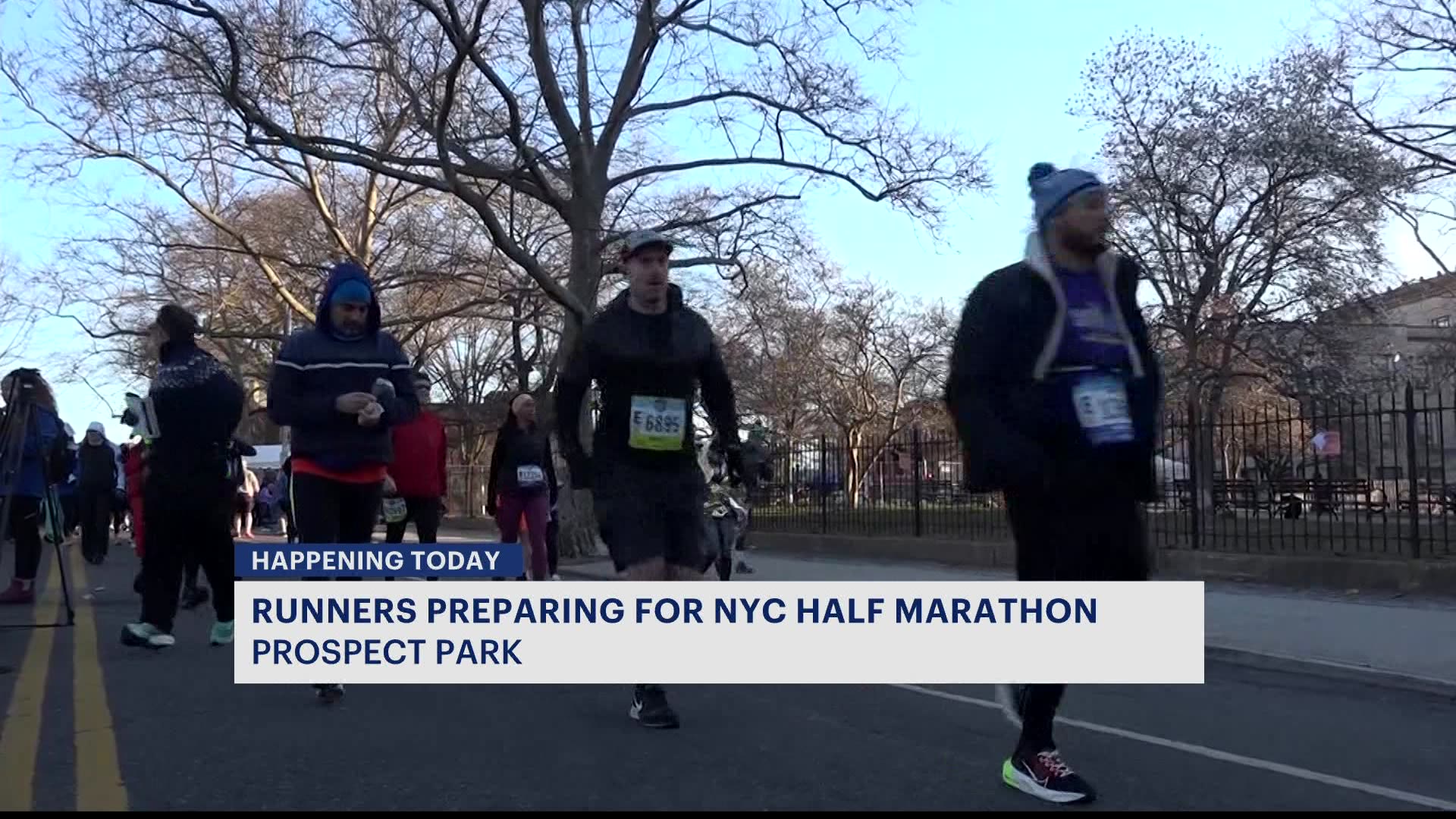 Thousands trek from Brooklyn to Central Park in United Airlines Half