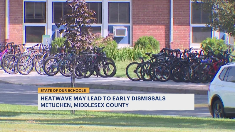 Story image: Intense heat closes some New Jersey schools early this week - Click for list