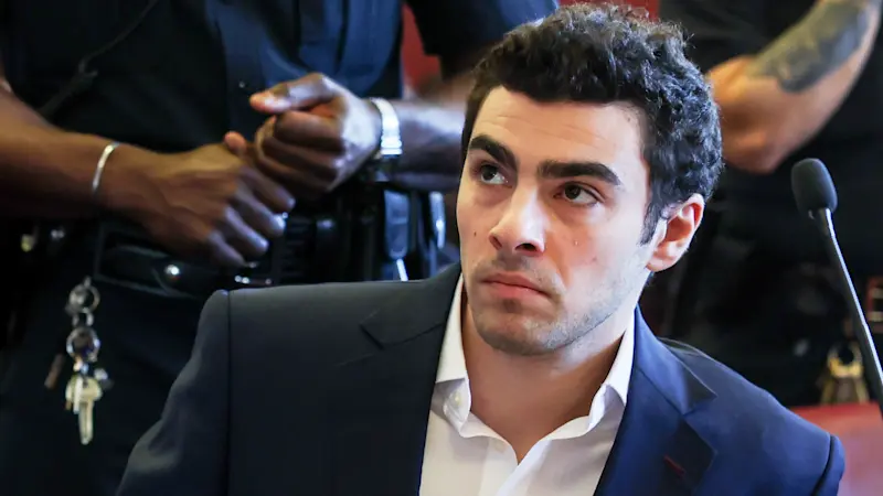 Story image: Judge allows gun and notebook as evidence at Mangione’s trial in UnitedHealthcare CEO’s killing