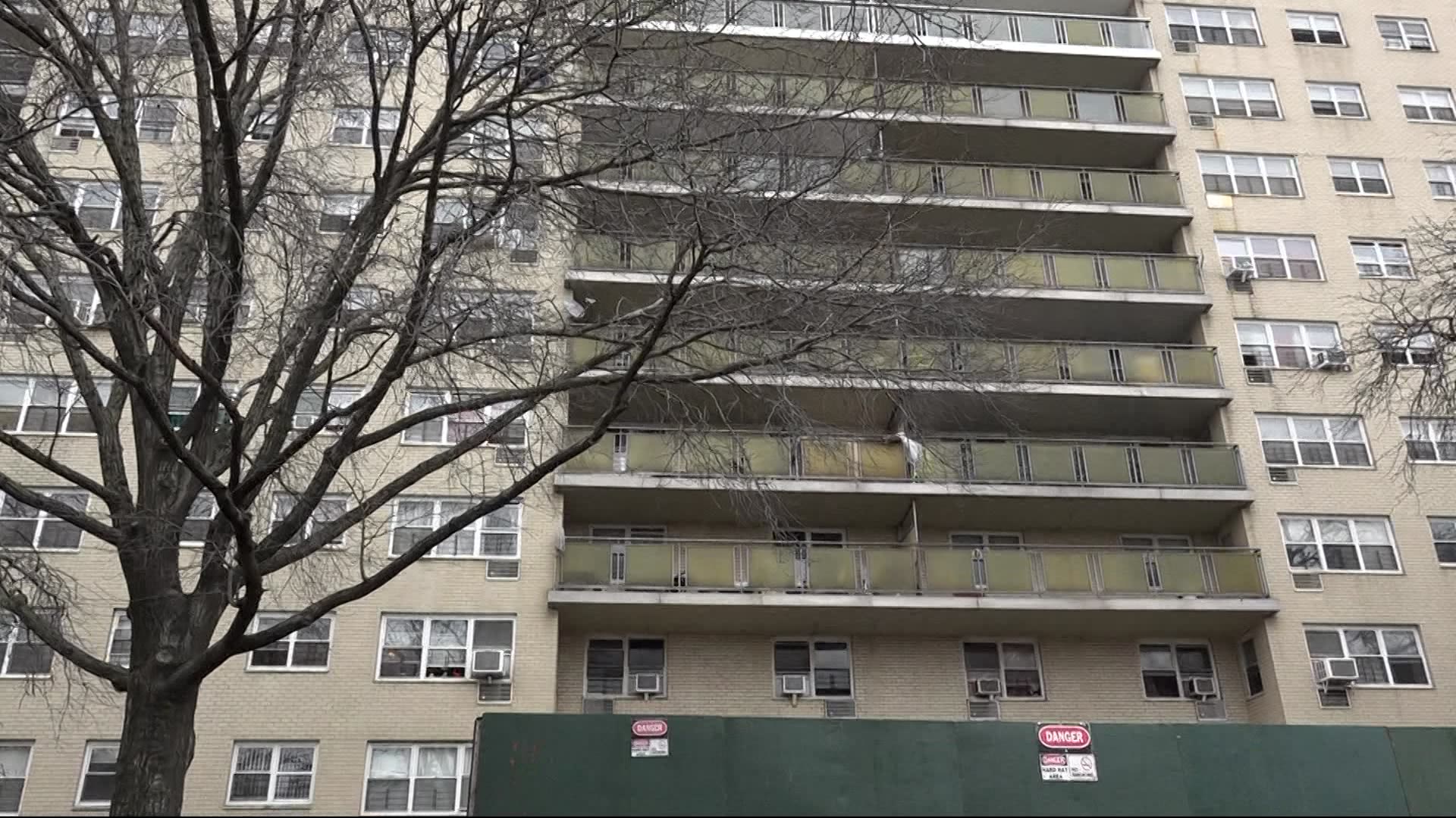 纽约市建筑部门命令对与建筑物坍塌有关的地点进行检查