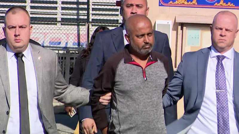 Story image: Queens man arrested in killing of estranged wife inside her Herricks home