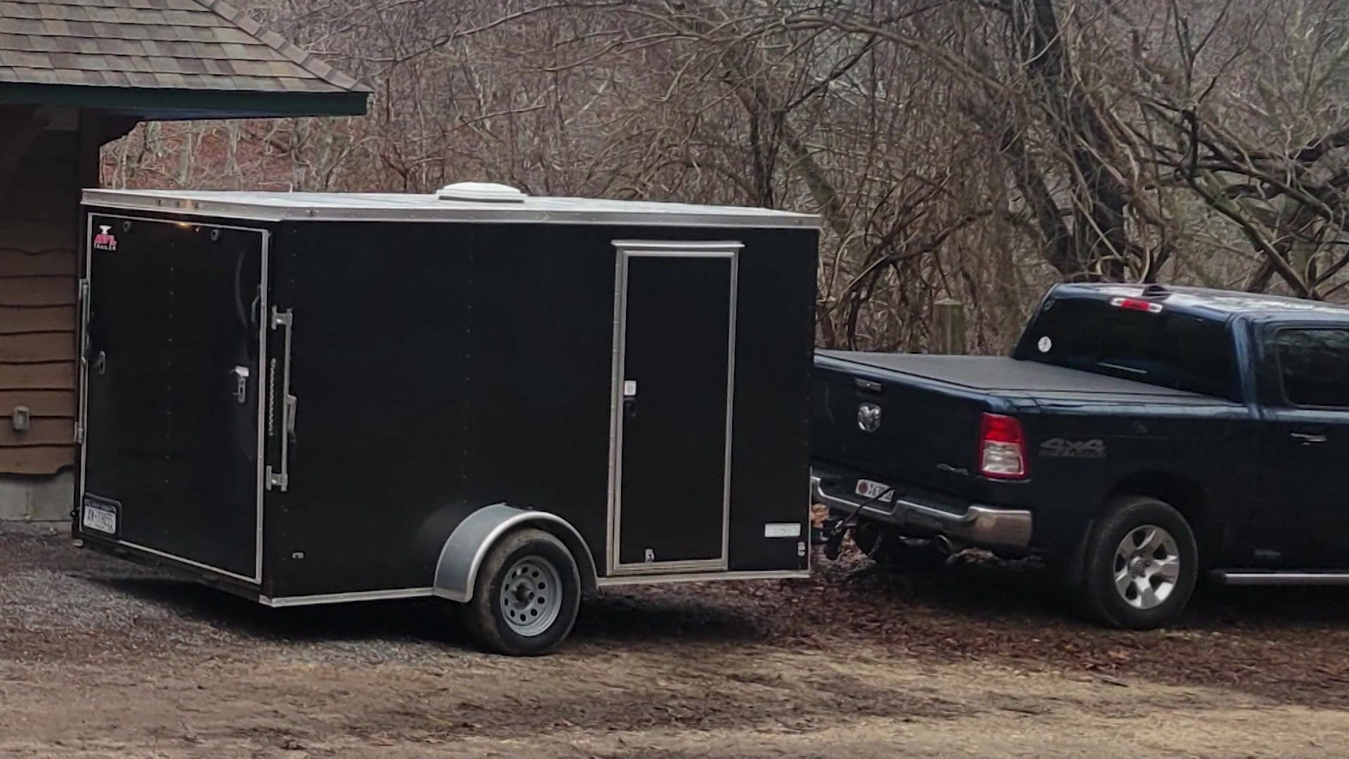 Caught on camera: Boy Scout troop's trailer with camping gear stolen in Islip