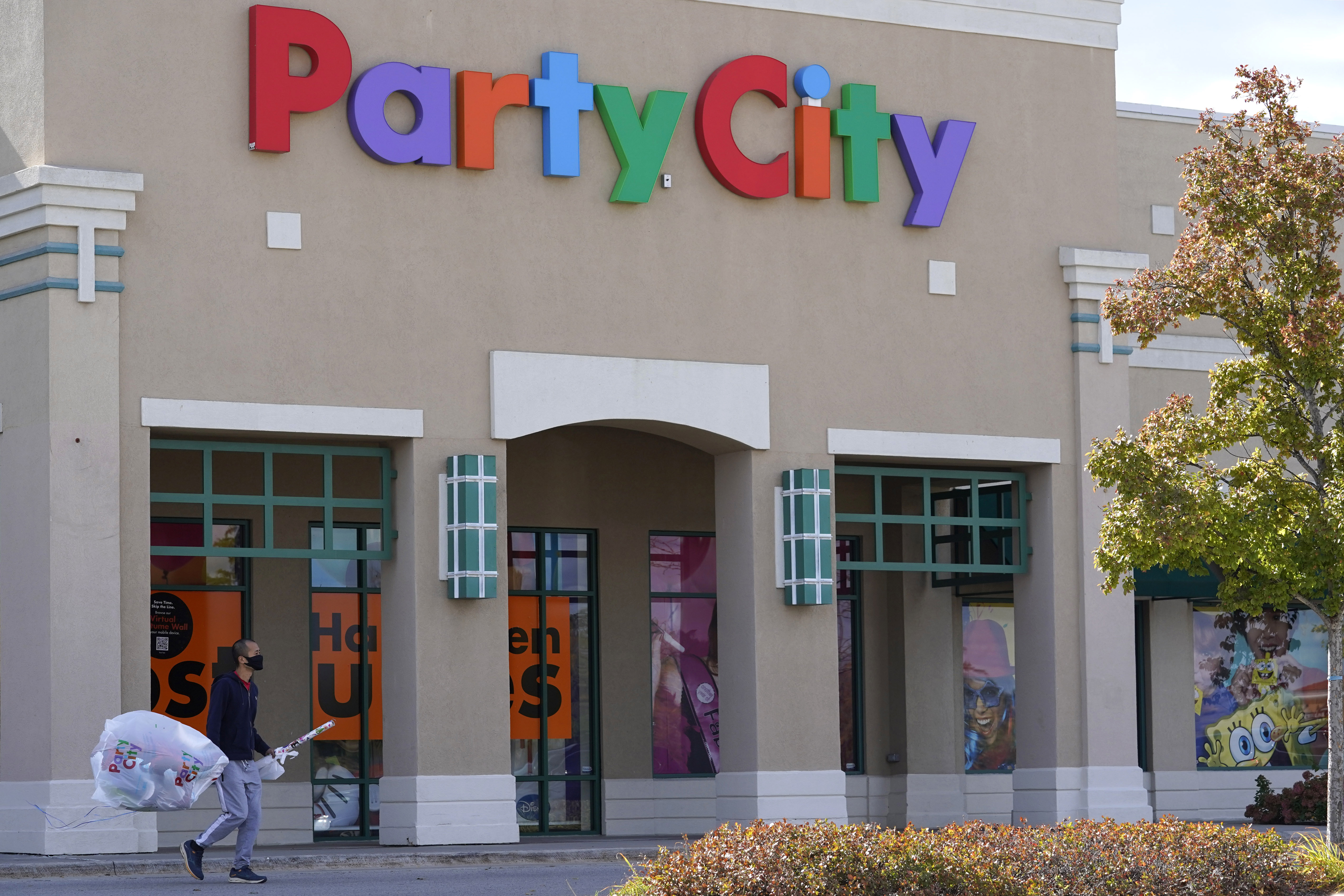Party City closing down all of its stores, company says