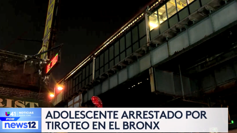 Story image: Univision 41 News Brief: Arrestan a menor de edad por tiroteo mortal en el Bronx