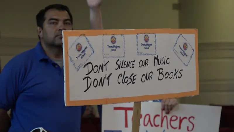 Story image: 'Approve this agreement.' City officials offer possible deal to save Norwalk teaching jobs