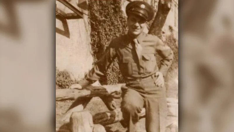 CRITELLI 4.jpg
