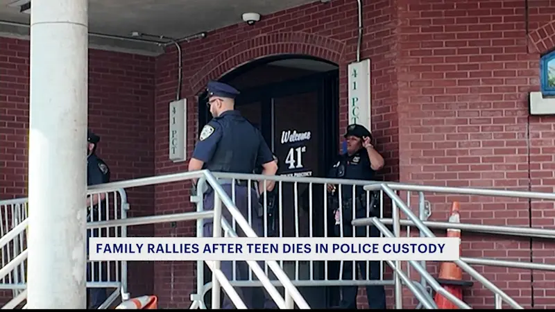 Story image: Family outraged after NYPD confirms 18-year-old daughter died in police custody