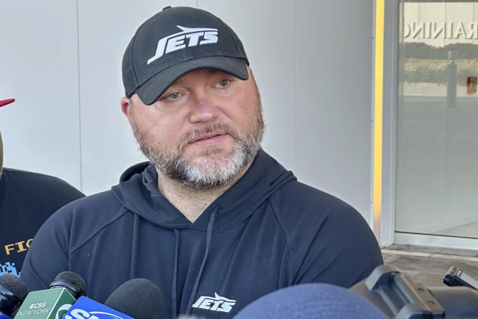 Story image: Jets fire general manager Joe Douglas after team goes 3-8 to start the season