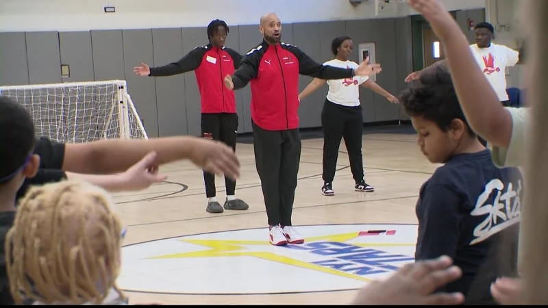 Story image: Visually impaired students take part in basketball workshop with LaGuardia Community College team 