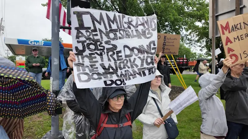 Story image: Frustrated ‘No Kings’ protesters rally in Nanuet