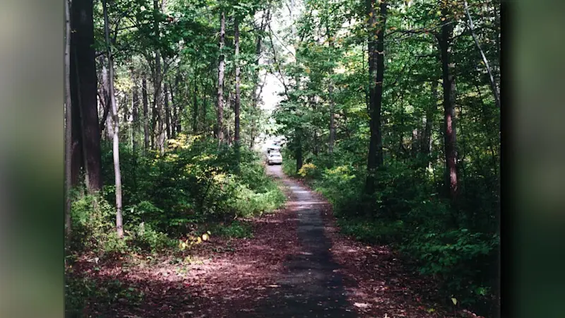 Story image: Jury sees autopsy photos, hears testimony about how Norwalk girl killed in 1986 was bound, strangled