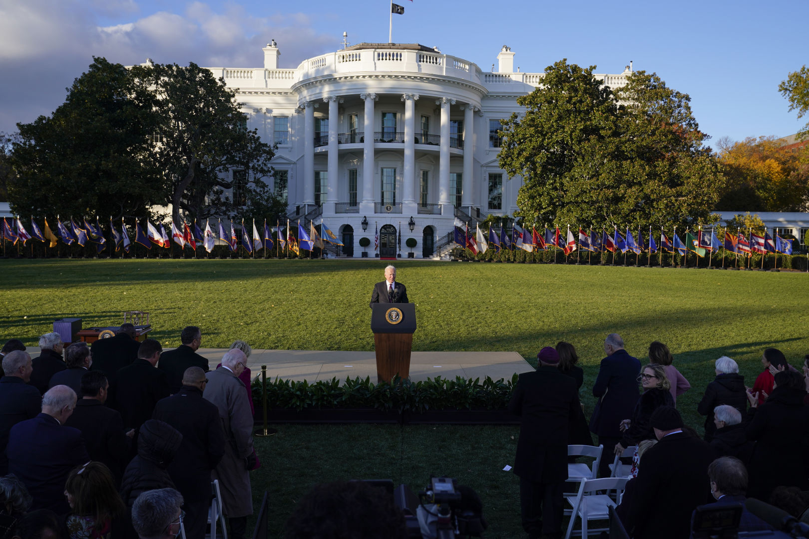 Biden Signs 1t Infrastructure Deal With Bipartisan Crowd 3668