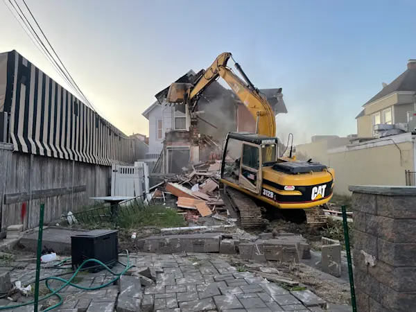 Story image: Crews demolish Civil War-era home in downtown Rockville Centre
