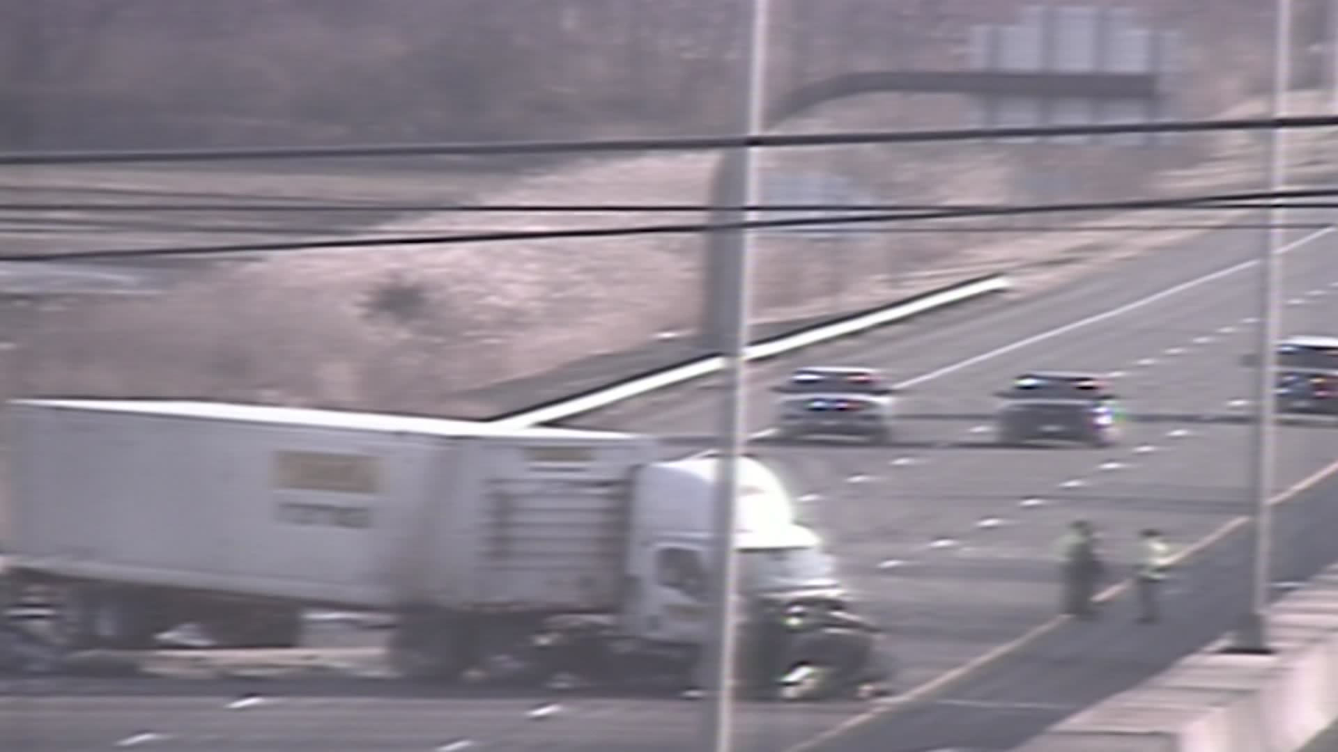 Norwalk woman killed in Branford 2car crash