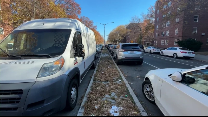 Story image: Sheepshead Bay resident calls out illegal parking and abandoned vehicles in his neighborhood