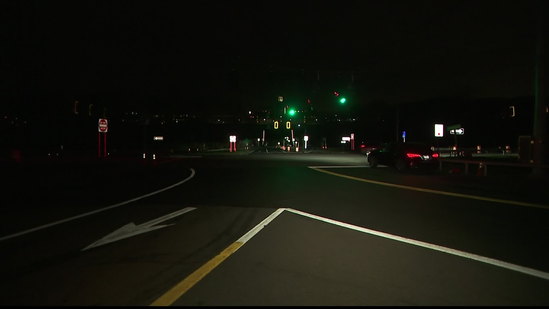 Westchester police 2 injured in 3car crash on Saw Mill River Parkway