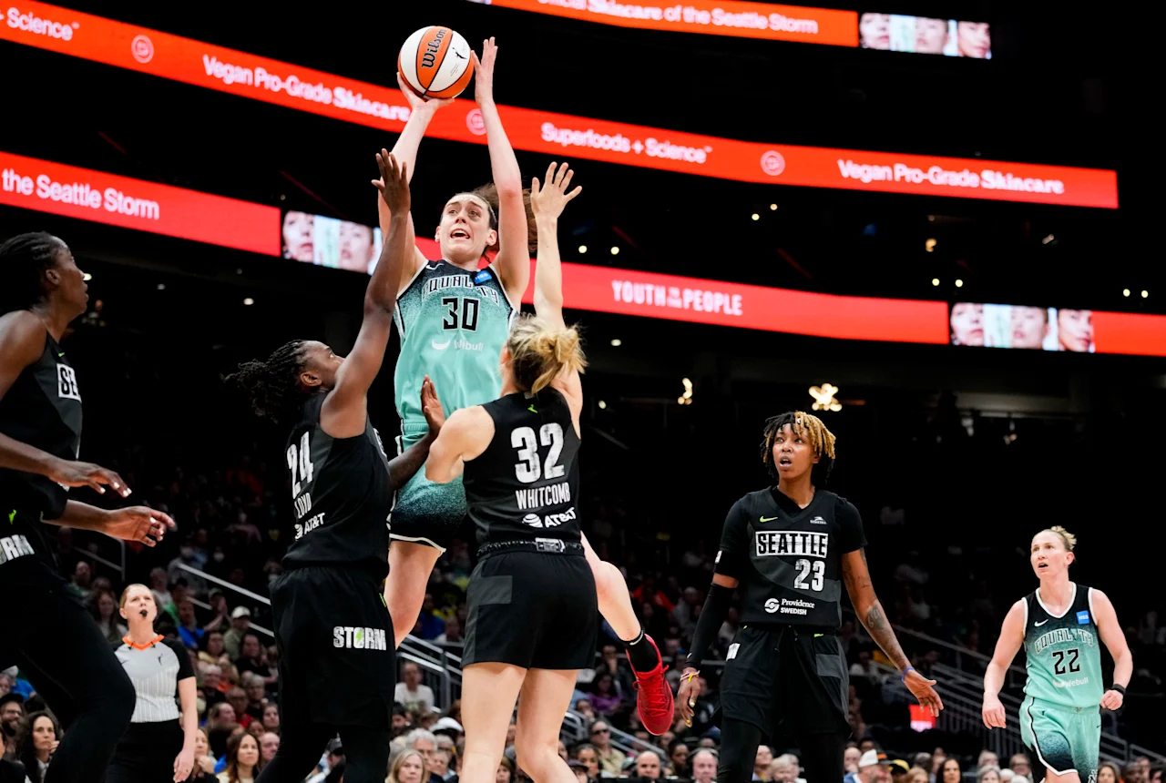 Breanna Stewart 