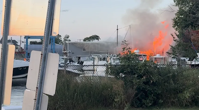 Islip shipyard fire.png
