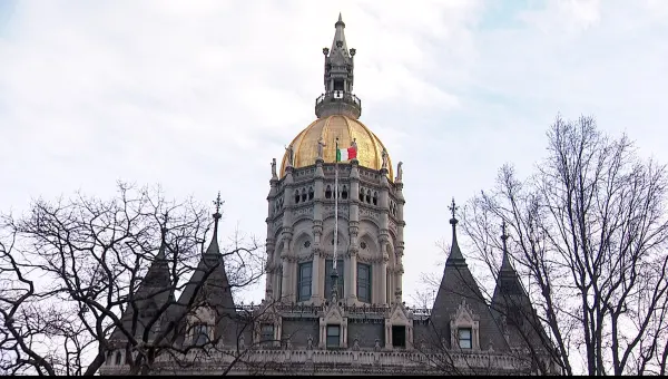 Time running out for hundreds of bills at state Capitol