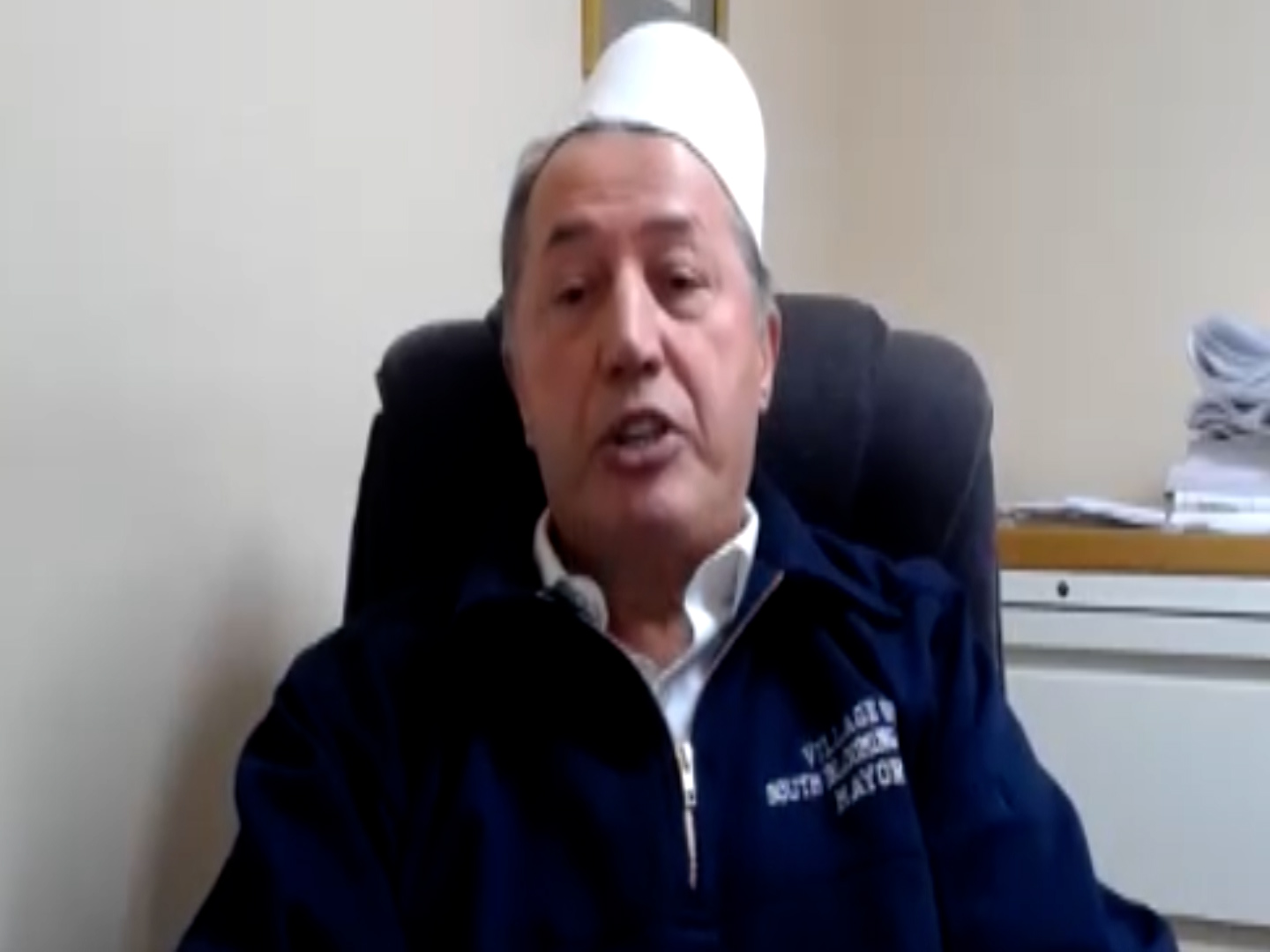 'Missing mayor' seemingly returns to South Blooming Grove