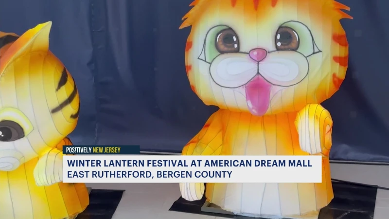 Story image: Winter Lantern Festival to be held indoors for the first time at American Dream