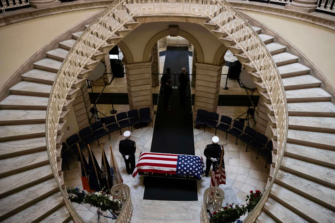 Rangel lies in state