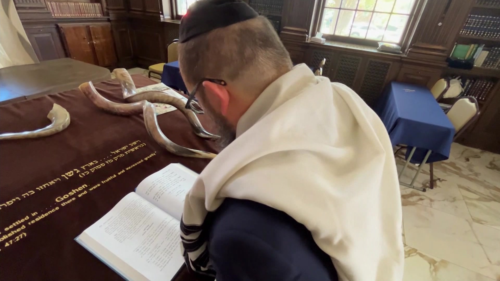 News 12 | Westchester | Goshen Rabbi Shares Message Of Hope And ...