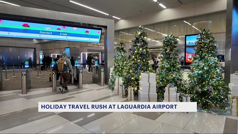 Story image: LGA sees early crowds as TSA predicts one of its busiest Thanksgiving travel weeks ever