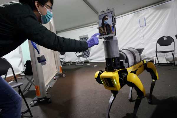 Boston Dynamics Found New Uses for Famed Robot During Coronavirus Pandemic