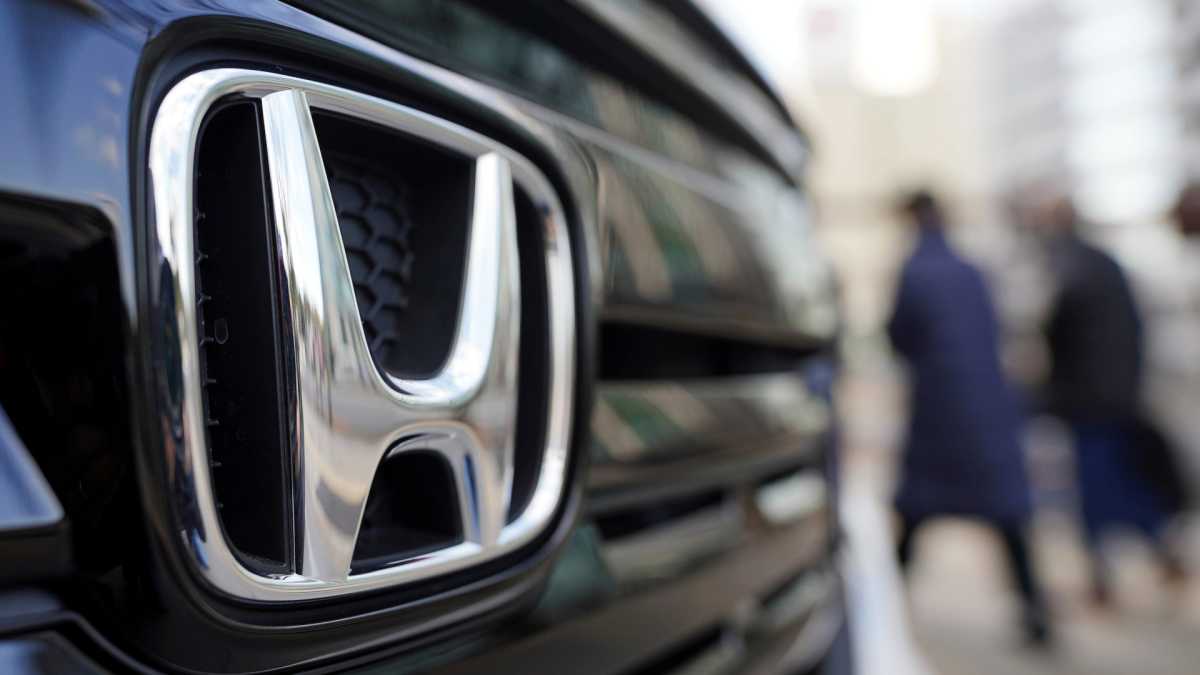 Honda Recalls Over 300K Vehicles Due to Seat Belt Issues