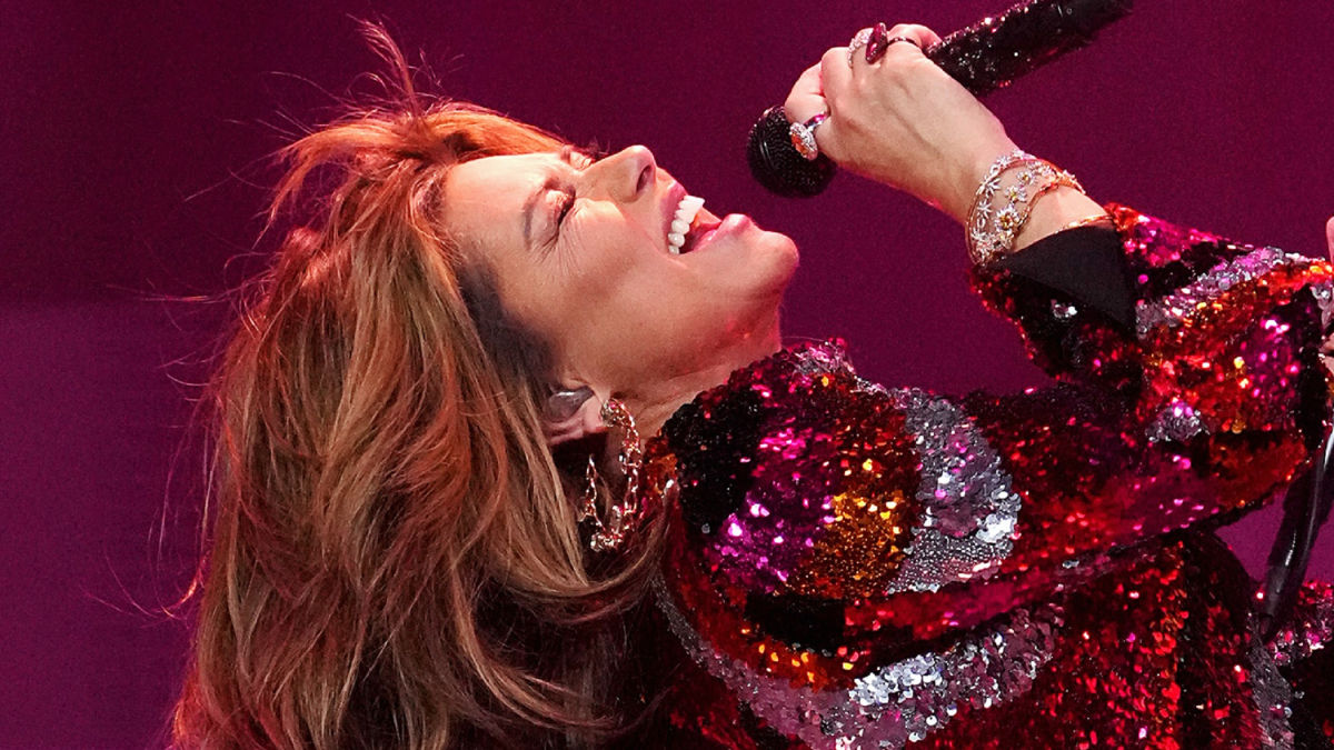 What to Stream This Weekend: Shania Doc, Cape Cod Crime, and Drunk History Lessons