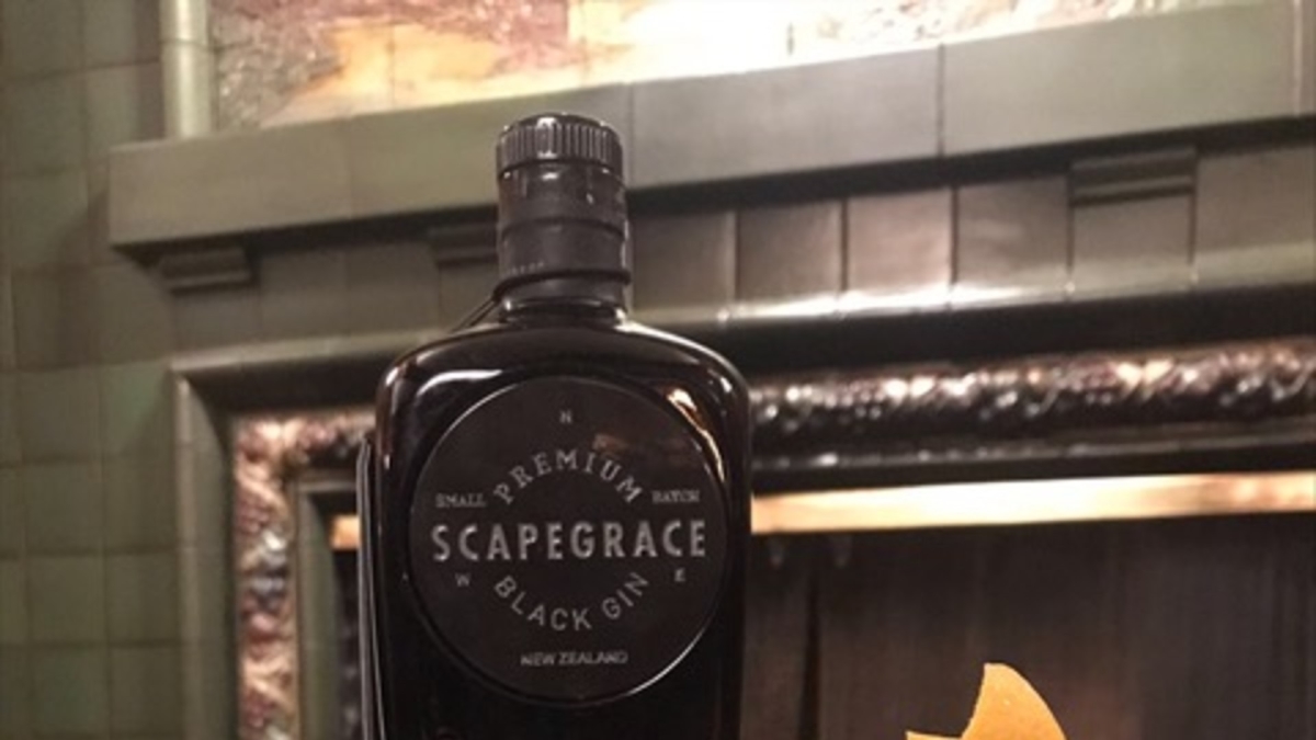 Scapegrace Gin Puts It All on Black 