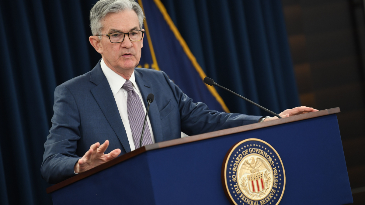 Fed Slashes Rates to Near Zero, Eases Bank Lending Rules
