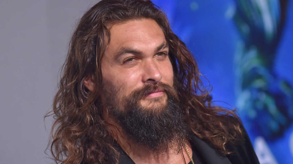 Jason Momoa Gets Stuck in an Elevator