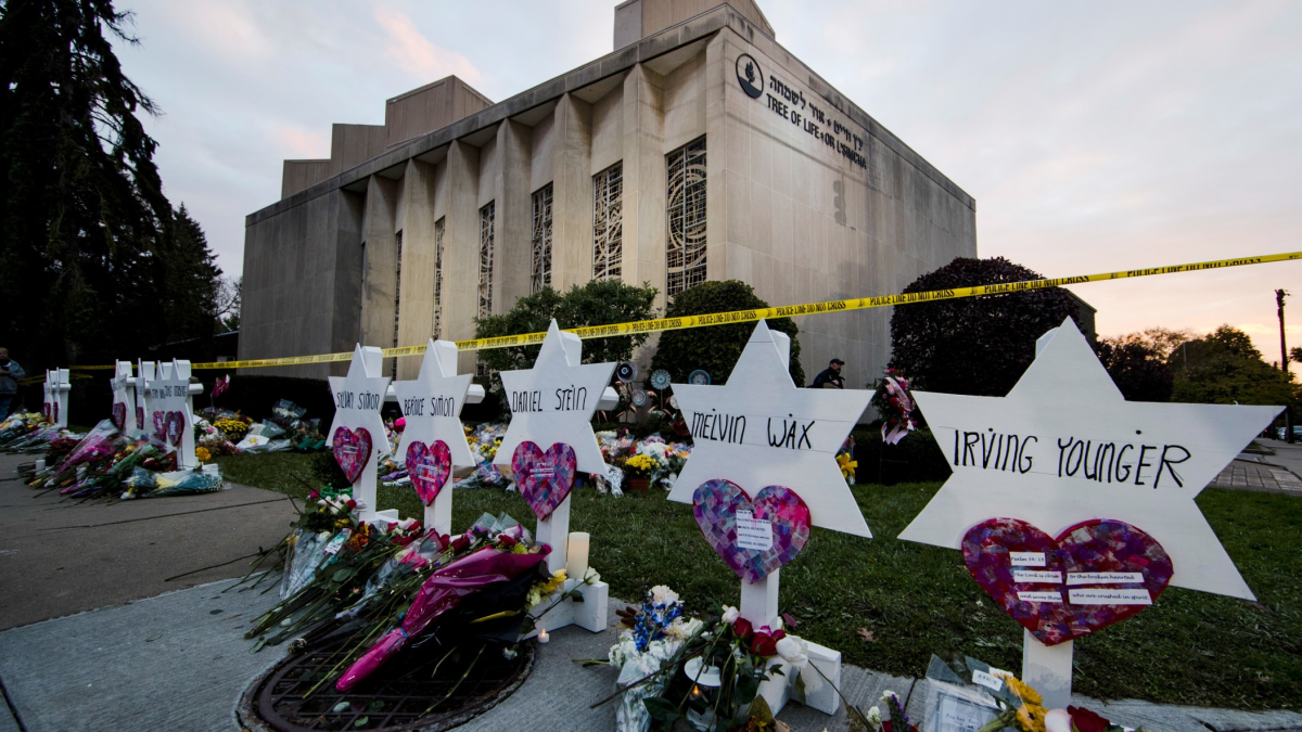 Gunman Who Killed 11 in Pittsburgh Synagogue Found Eligible for Death Penalty
