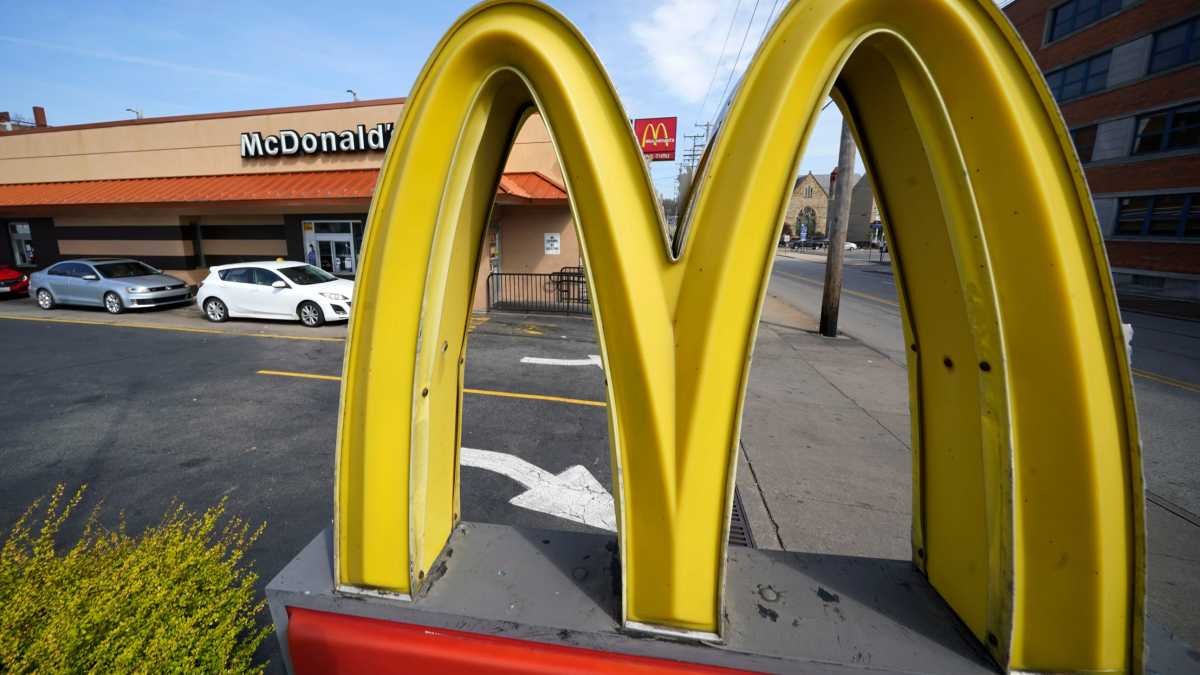 GM, McDonald's & Exxon Report Booming Profits