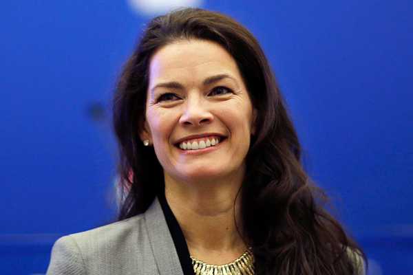Be Well: Olympic Ice Skating Legend Nancy Kerrigan Is on the Ice for the Holidays