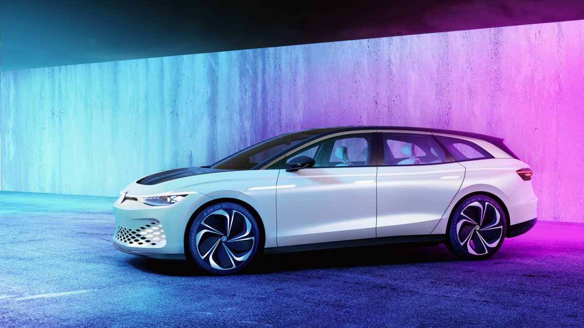 Volkswagen Focused on Aerodynamics With New Concept EV at L.A.