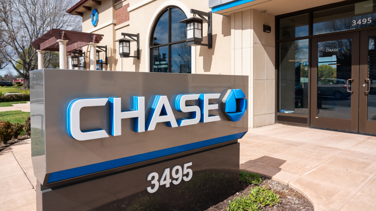 Chase to Close 20 Percent of U.S. Branches, Push Digital Banking During Outbreak