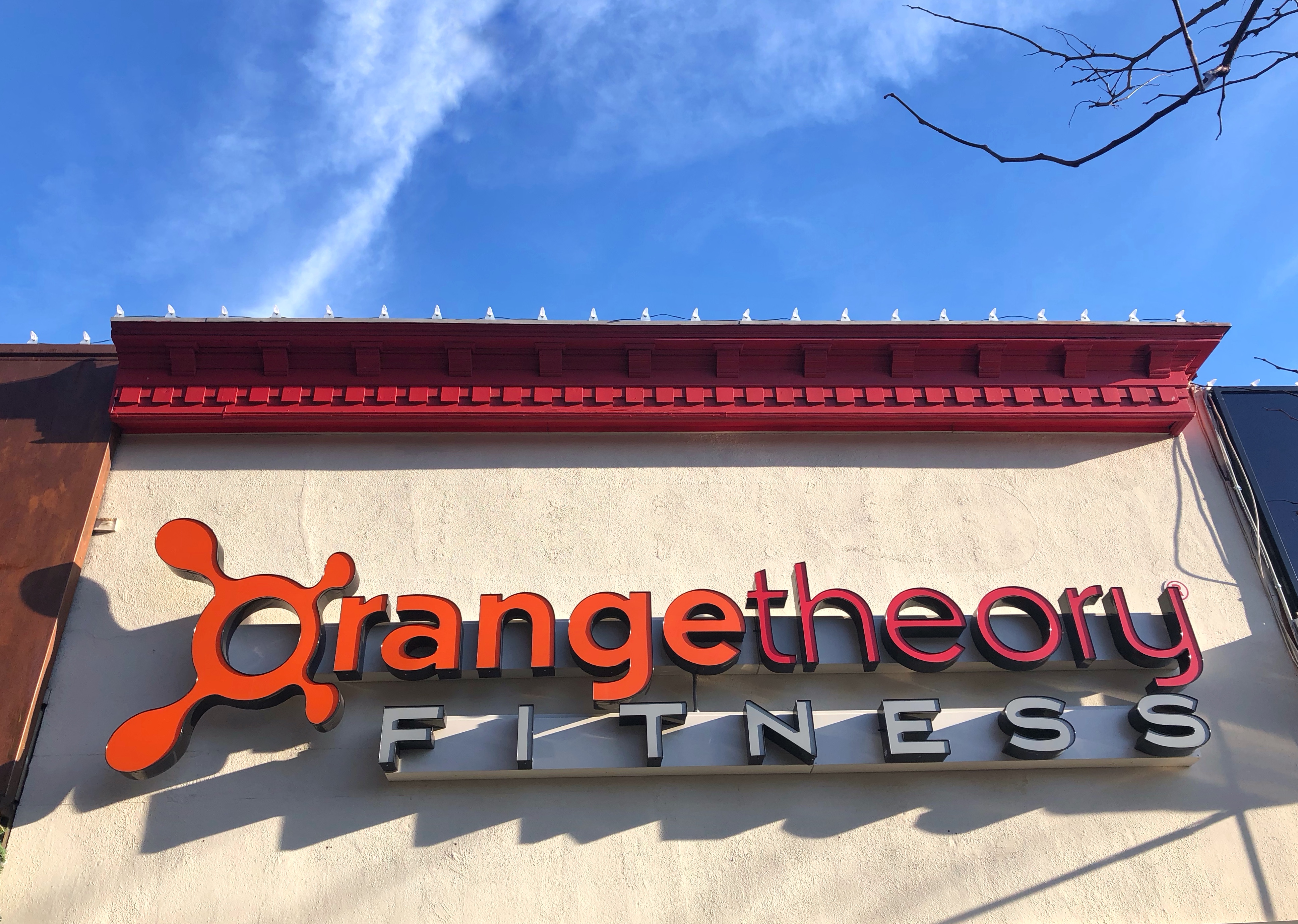 Watch for These Fitness Trends in 2024, Orangetheory CEO says