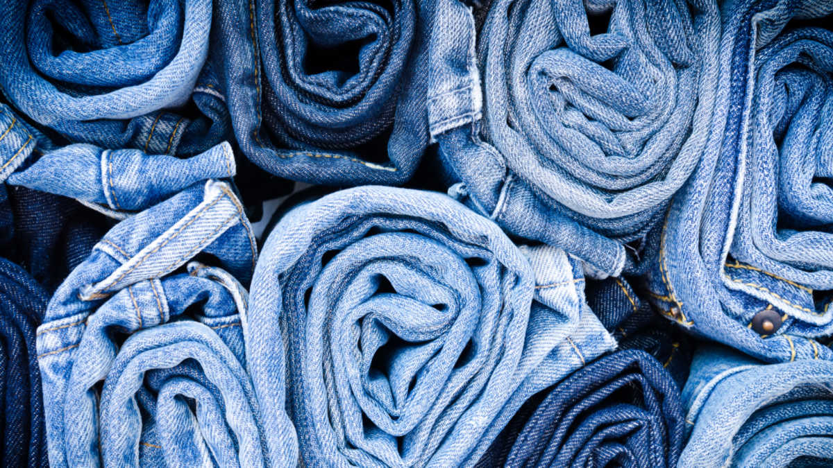 Aéropostale, DoSomething.org Fight Homelessness With 'Teens for Jeans